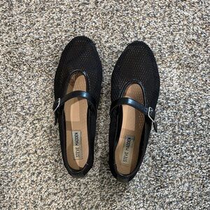 Steve Madden Black Mesh Flats Size 8.5